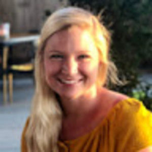 Meet your Posher, Leslie